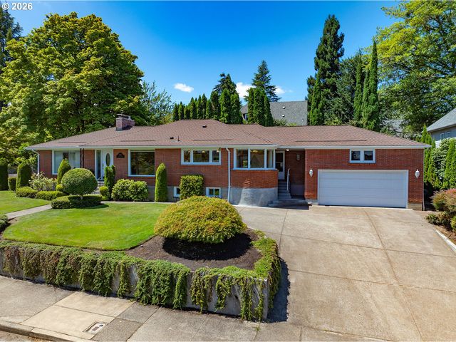 2196 OLIVE St, Eugene, OR 97405