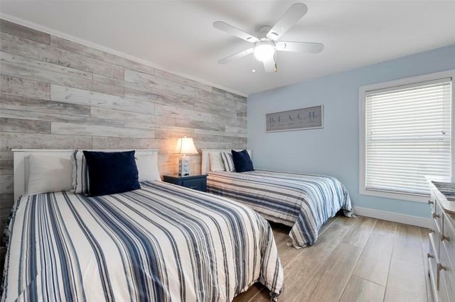 607 NORTH POINT DRIVE, Holmes Beach, FL 34217