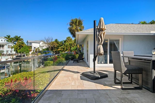 607 NORTH POINT DRIVE, Holmes Beach, FL 34217