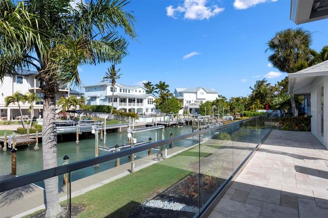 607 NORTH POINT DRIVE, Holmes Beach, FL 34217