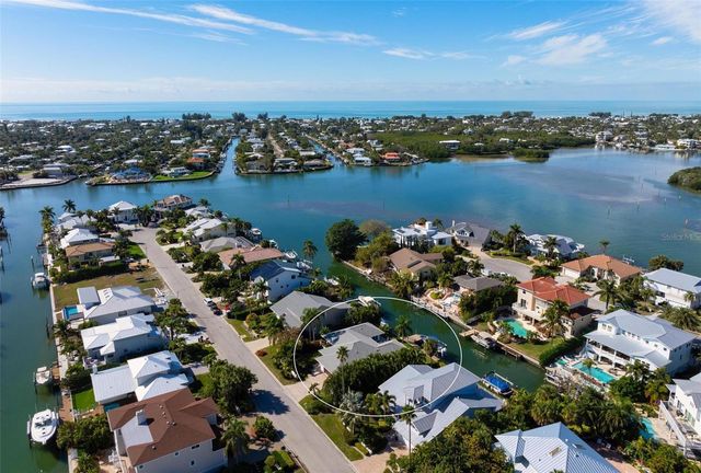 607 NORTH POINT DRIVE, Holmes Beach, FL 34217