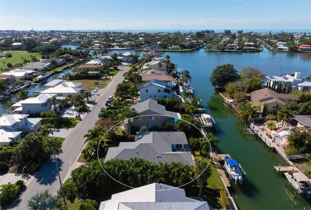 607 NORTH POINT DRIVE, Holmes Beach, FL 34217