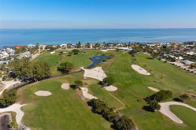 607 NORTH POINT DRIVE, Holmes Beach, FL 34217