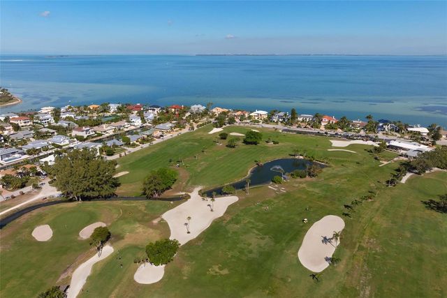 607 NORTH POINT DRIVE, Holmes Beach, FL 34217