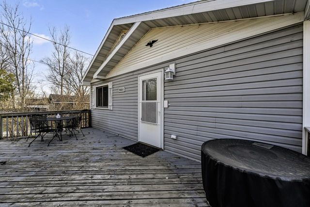 8660 Buena DRIVE, Burlington, WI 53105