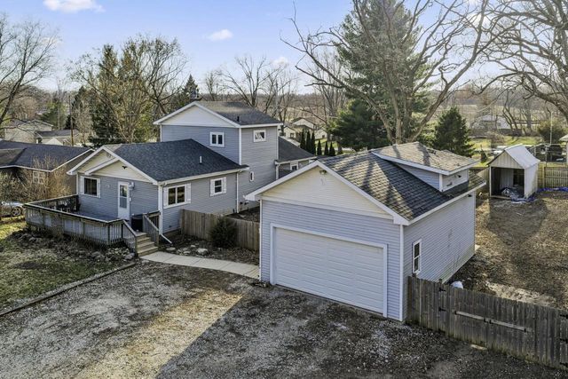 8660 Buena DRIVE, Burlington, WI 53105