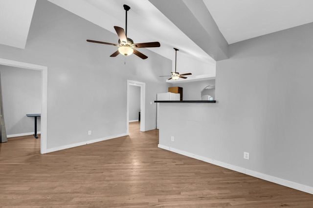 8660 Buena DRIVE, Burlington, WI 53105