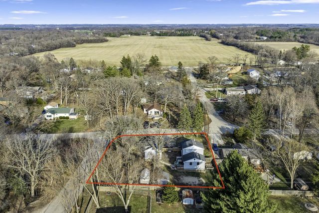 8660 Buena DRIVE, Burlington, WI 53105