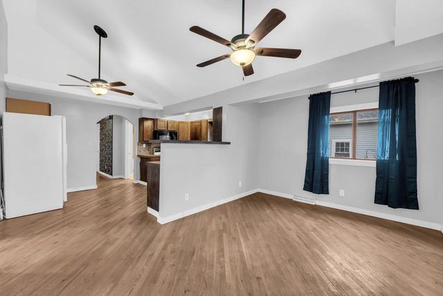 8660 Buena DRIVE, Burlington, WI 53105