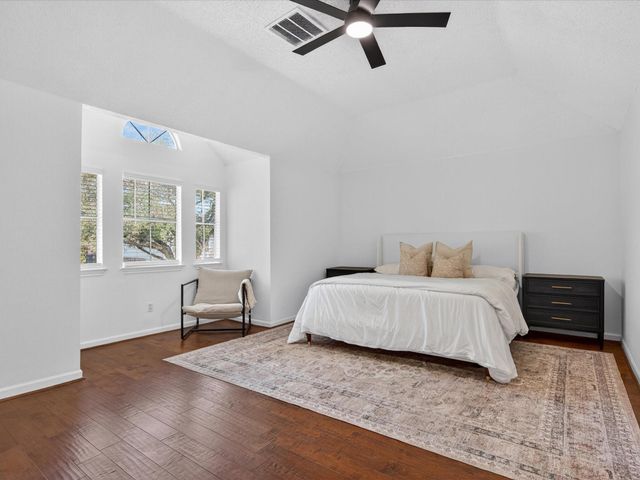 1676 Beaconshire Road, Houston, TX 77077