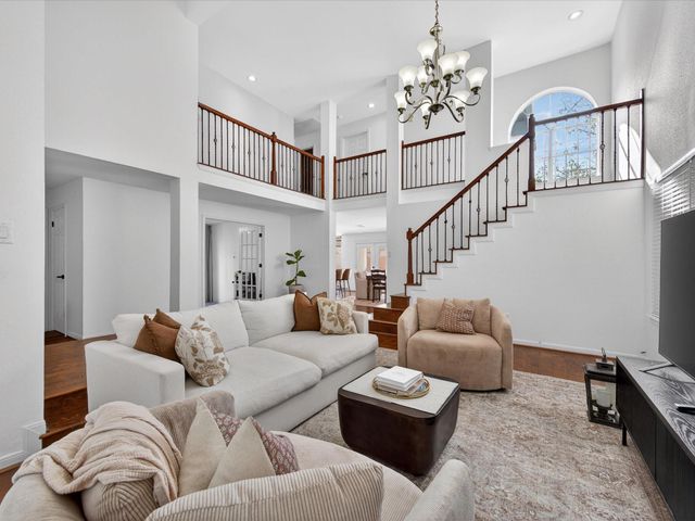 1676 Beaconshire Road, Houston, TX 77077