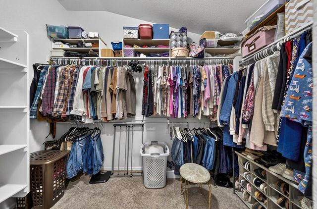 1005 E Kirkwood Dr, Pueblo, CO 81007