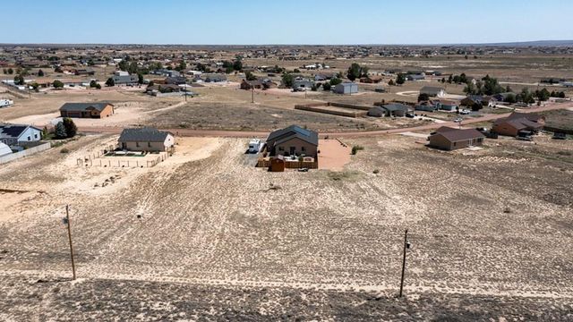 1005 E Kirkwood Dr, Pueblo, CO 81007