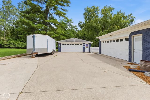 10435 Chester Drive, Carmel, IN 46032