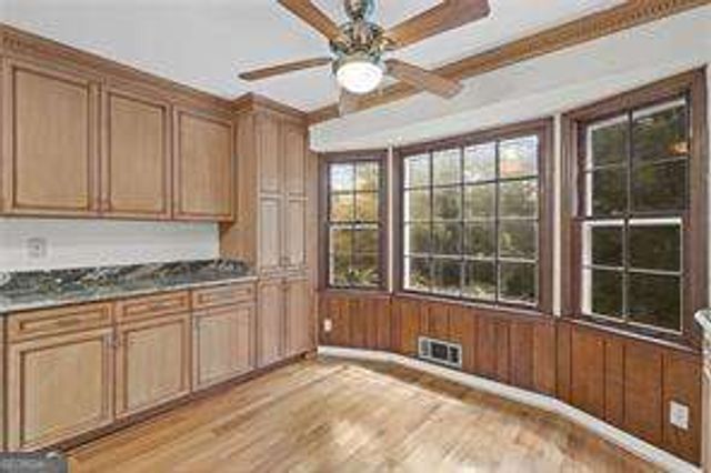 5171 Meadowlake Drive, Atlanta, GA 30338