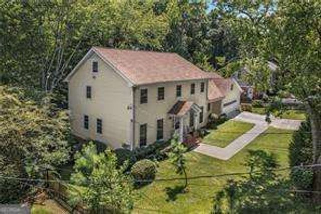 5171 Meadowlake Drive, Atlanta, GA 30338