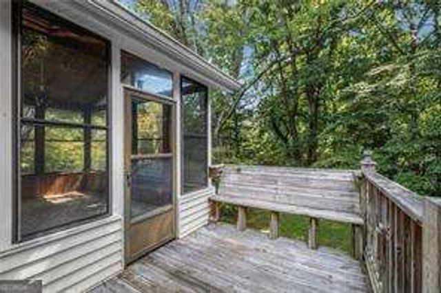 5171 Meadowlake Drive, Atlanta, GA 30338