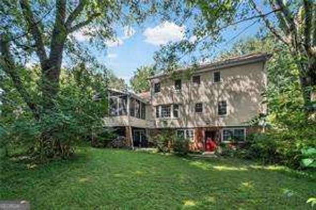 5171 Meadowlake Drive, Atlanta, GA 30338