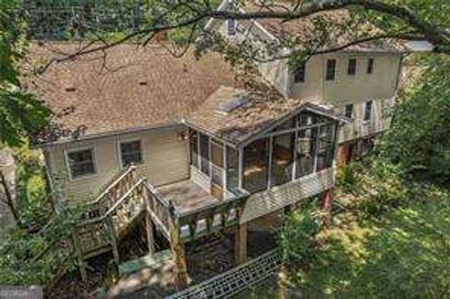 5171 Meadowlake Drive, Atlanta, GA 30338
