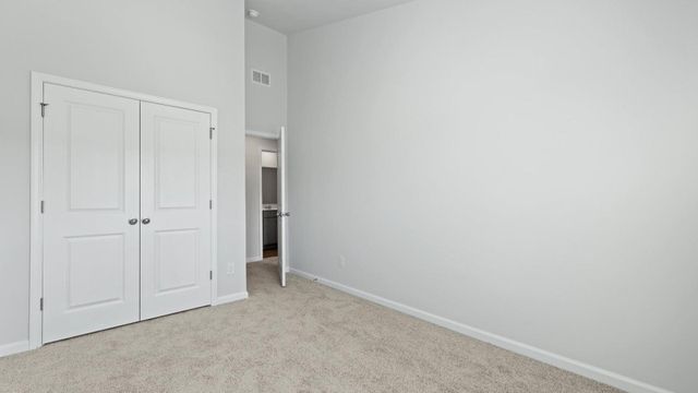 922 Long Bluff Road, Summerville, SC 29486