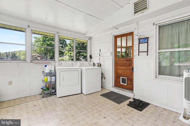 784 SIDDONSBURG RD, Lewisberry, PA 17339
