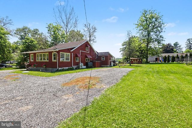 784 SIDDONSBURG RD, Lewisberry, PA 17339