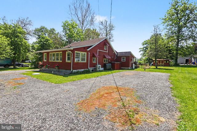 784 SIDDONSBURG RD, Lewisberry, PA 17339
