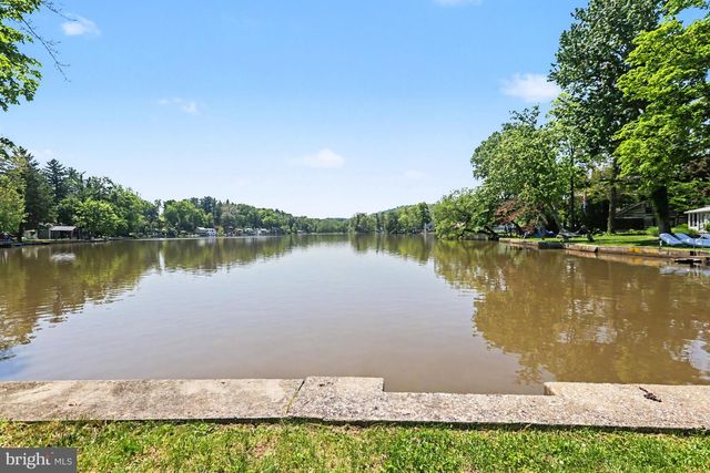 784 SIDDONSBURG RD, Lewisberry, PA 17339