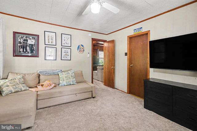 784 SIDDONSBURG RD, Lewisberry, PA 17339