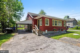 784 SIDDONSBURG RD, Lewisberry, PA 17339