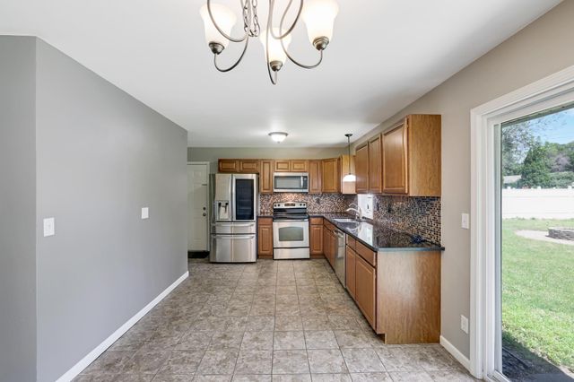 9342 Trenton Lane N, Maple Grove, MN 55369
