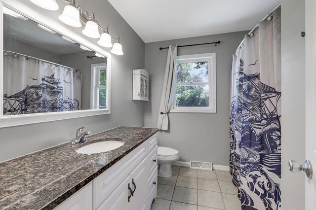 9342 Trenton Lane N, Maple Grove, MN 55369