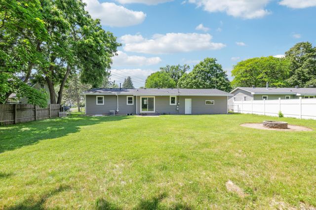 9342 Trenton Lane N, Maple Grove, MN 55369