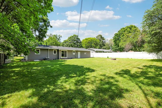 9342 Trenton Lane N, Maple Grove, MN 55369
