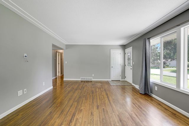 9342 Trenton Lane N, Maple Grove, MN 55369