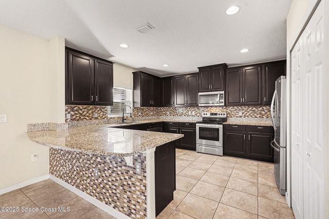 505 Horsemint Avenue, West Melbourne, FL 32904