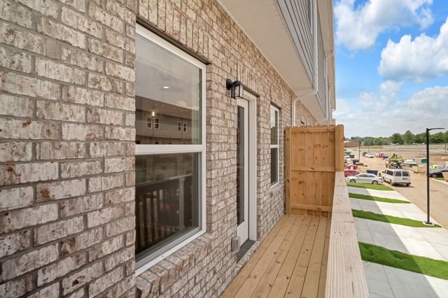 143 Rosebush Lane, Lebanon, TN 37087
