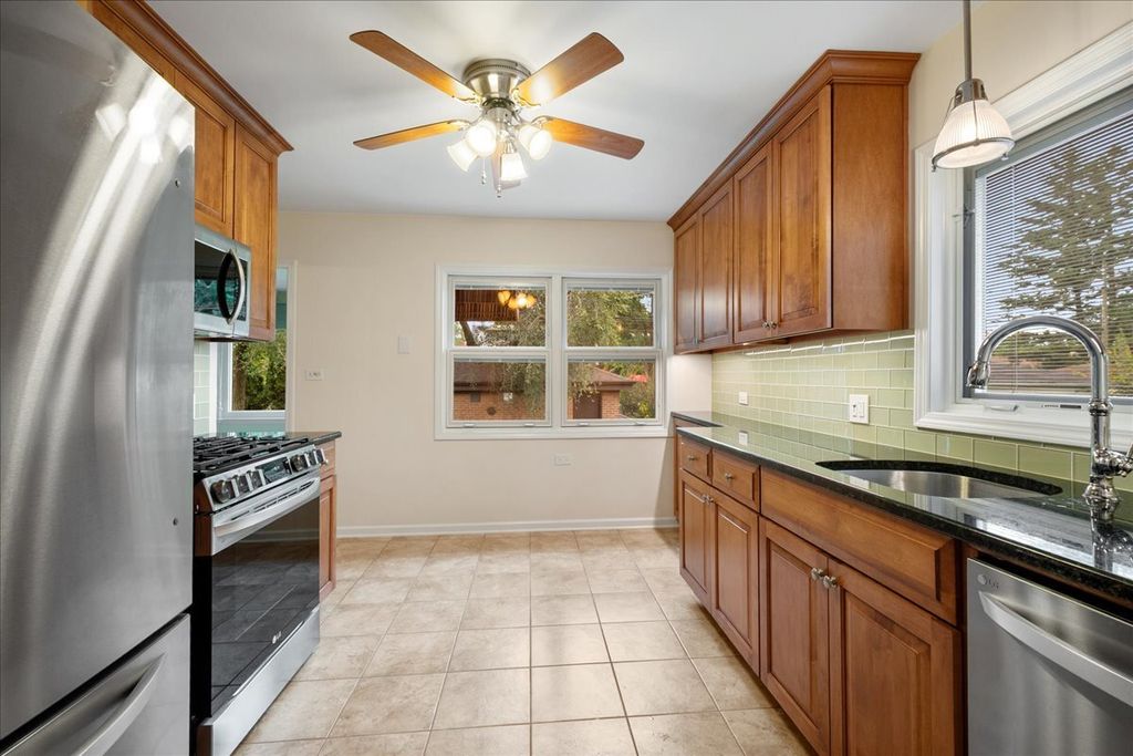 5233 Suffield Court, Skokie, IL 60077 — photo 5