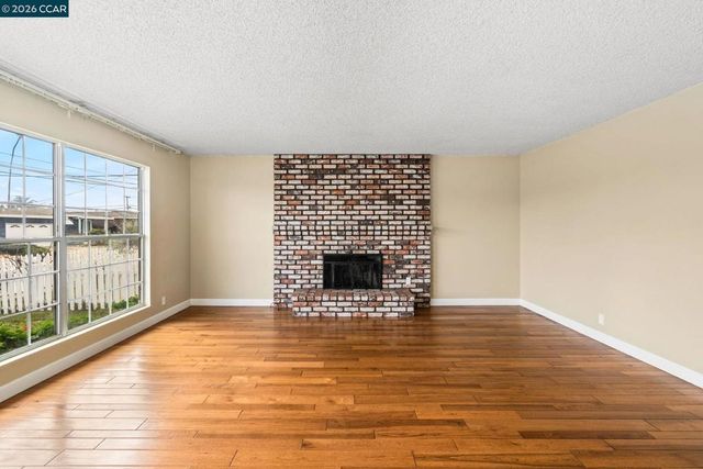 18567 18567 Hunter Ave, San Lorenzo, CA 94541