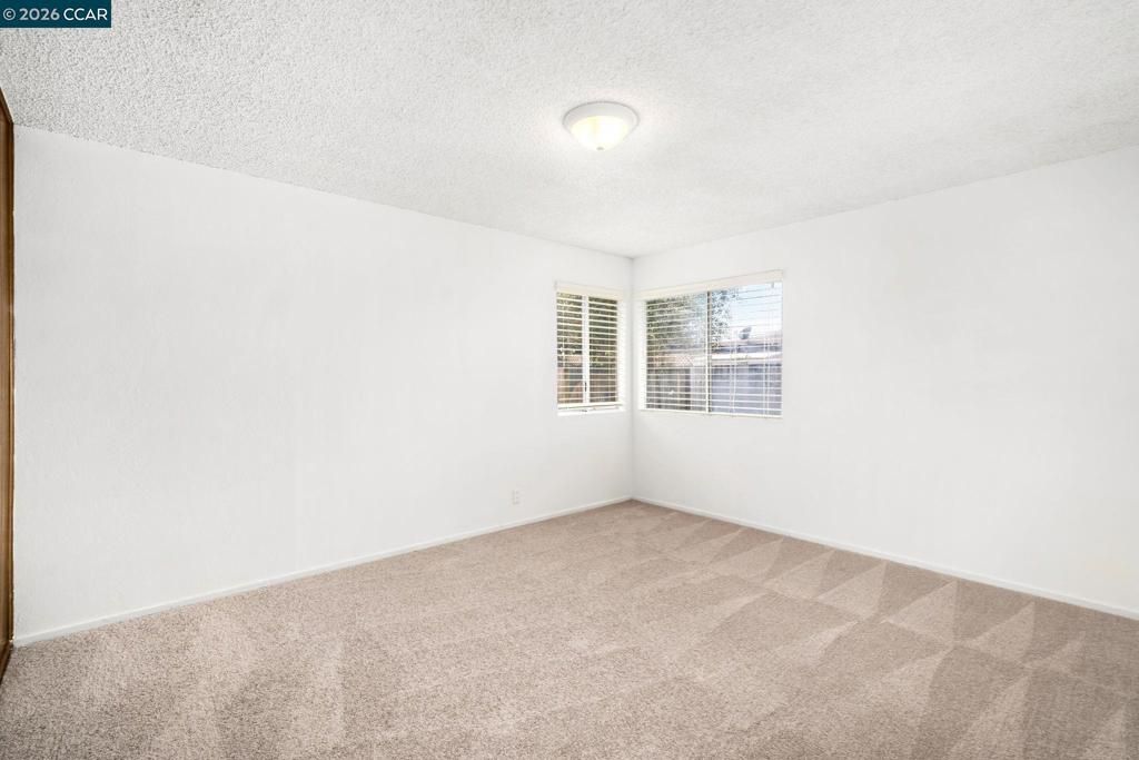 Image 16 of property listing at 18567 18567 Hunter Ave, San Lorenzo, CA 94541