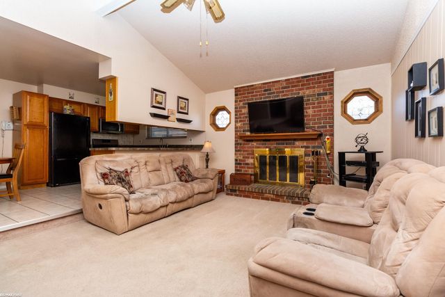 37228 Vernon Drive, Sterling Heights, MI 48310