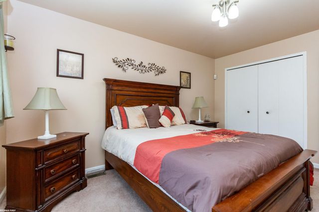 37228 Vernon Drive, Sterling Heights, MI 48310