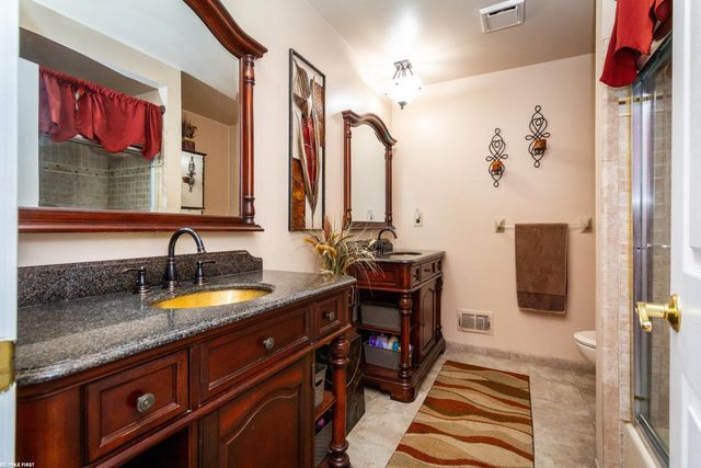 37228 Vernon Drive, Sterling Heights, MI 48310