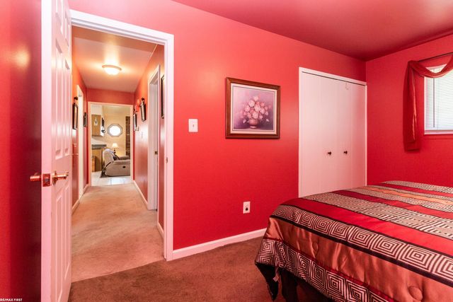 37228 Vernon Drive, Sterling Heights, MI 48310