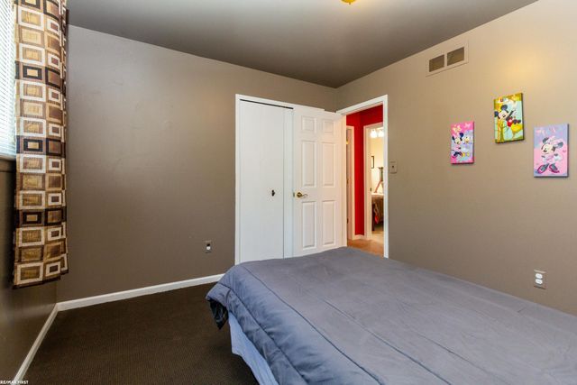 37228 Vernon Drive, Sterling Heights, MI 48310