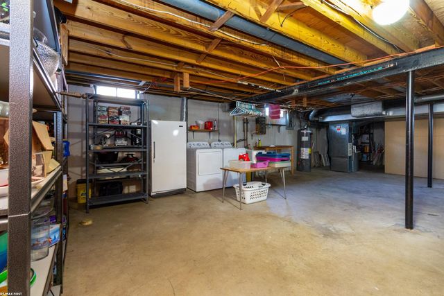 37228 Vernon Drive, Sterling Heights, MI 48310