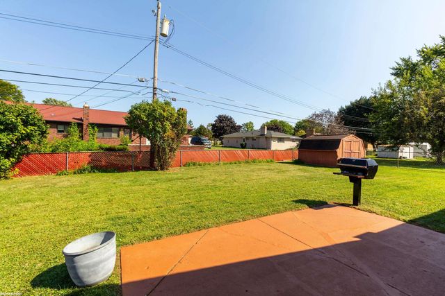 37228 Vernon Drive, Sterling Heights, MI 48310