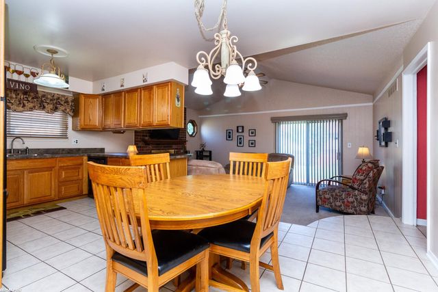 37228 Vernon Drive, Sterling Heights, MI 48310