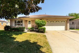 37228 Vernon Drive, Sterling Heights, MI 48310