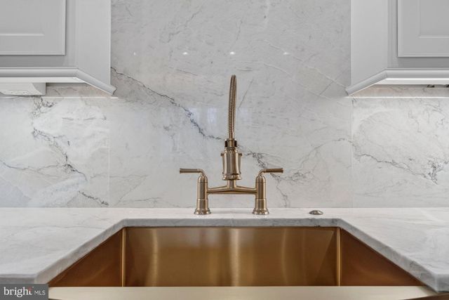 1859 BEULAH RD, Vienna, VA 22182